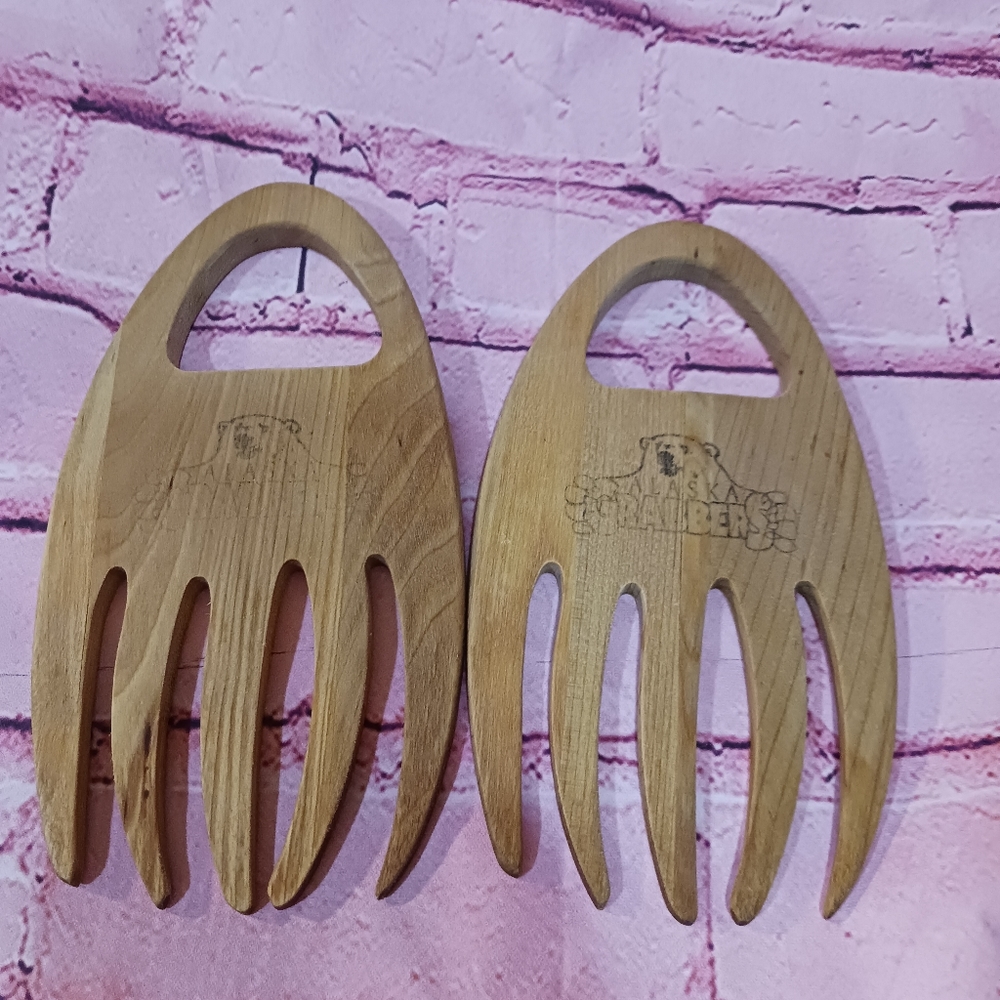 Vintage Salad & Pasta Wooden Server Set Bear Paw ALASKA GRABBERS